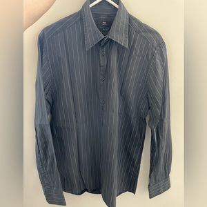 H&M Slim Fit Black Long Sleeve Button Down With White Stripes Size L
